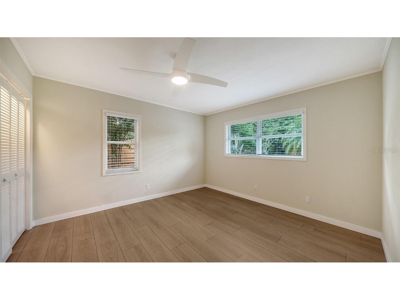 734 Indian Beach Circle Sarasota FL 34234 A4663994 image25