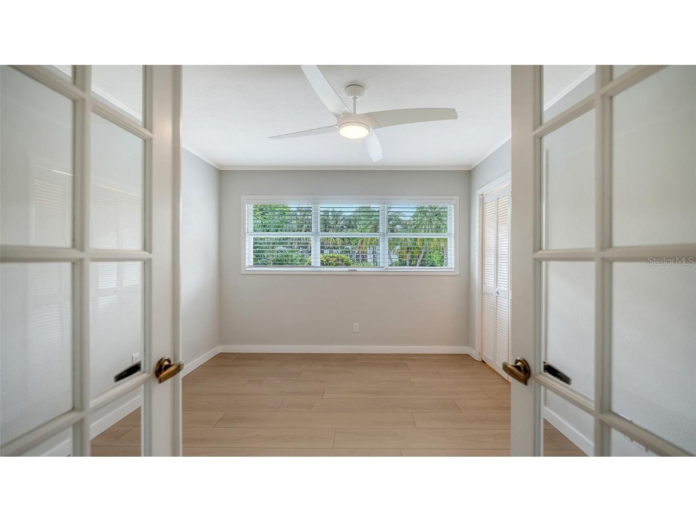 734 Indian Beach Circle Sarasota FL 34234 A4663994 image28