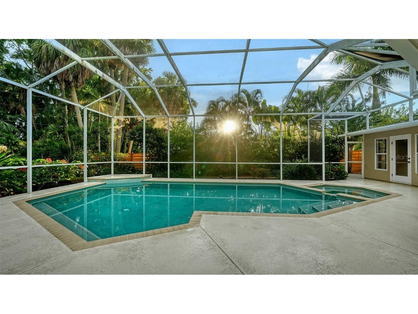 734 Indian Beach Circle Sarasota FL 34234 A4663994 image36