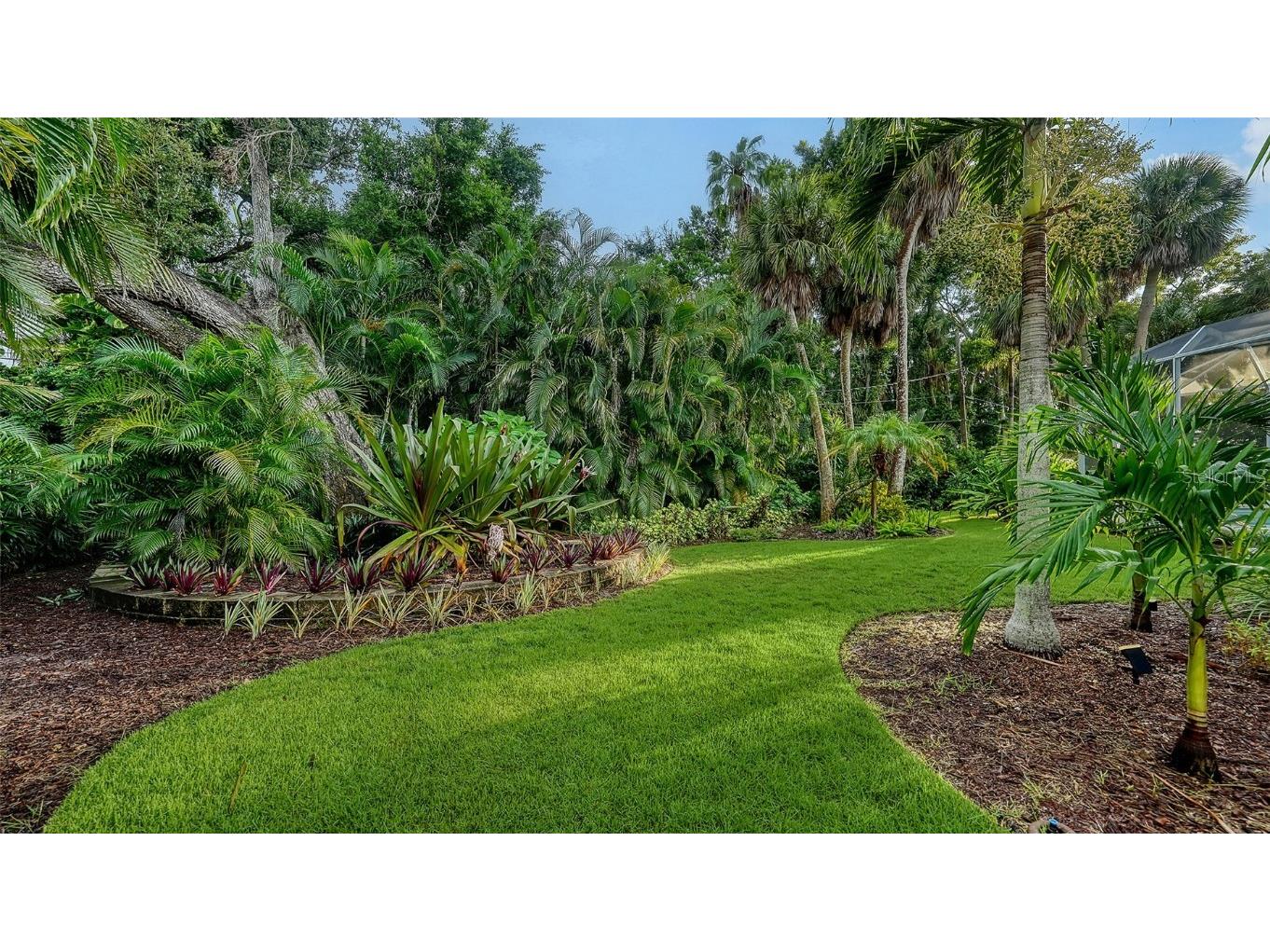 734 Indian Beach Circle Sarasota FL 34234 A4663994 image39