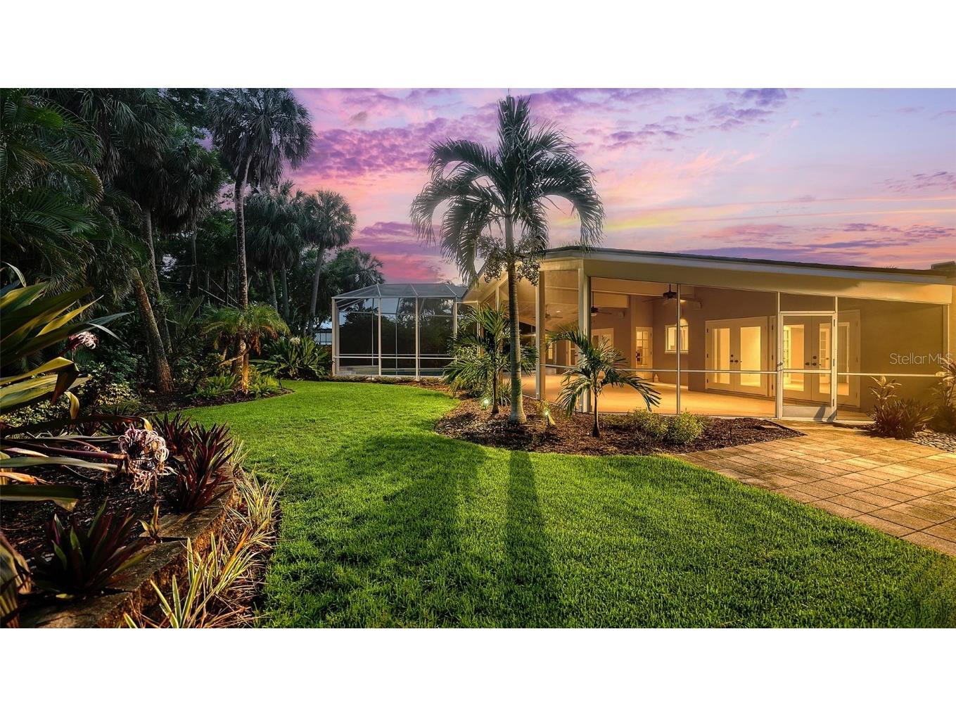 734 Indian Beach Circle Sarasota FL 34234 A4663994 image40