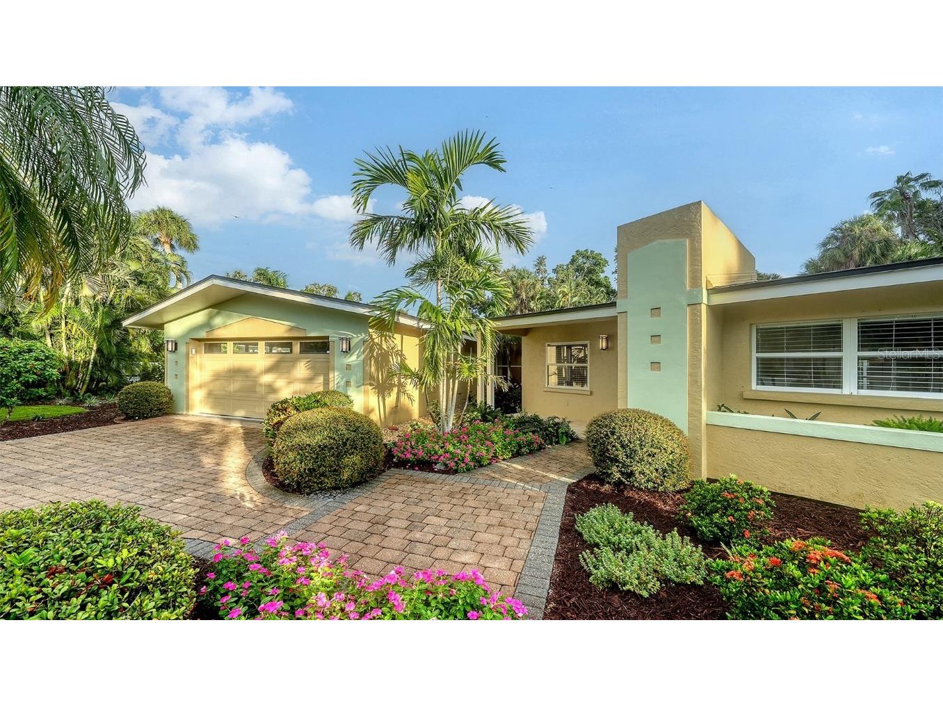 734 Indian Beach Circle Sarasota FL 34234 A4663994 image45