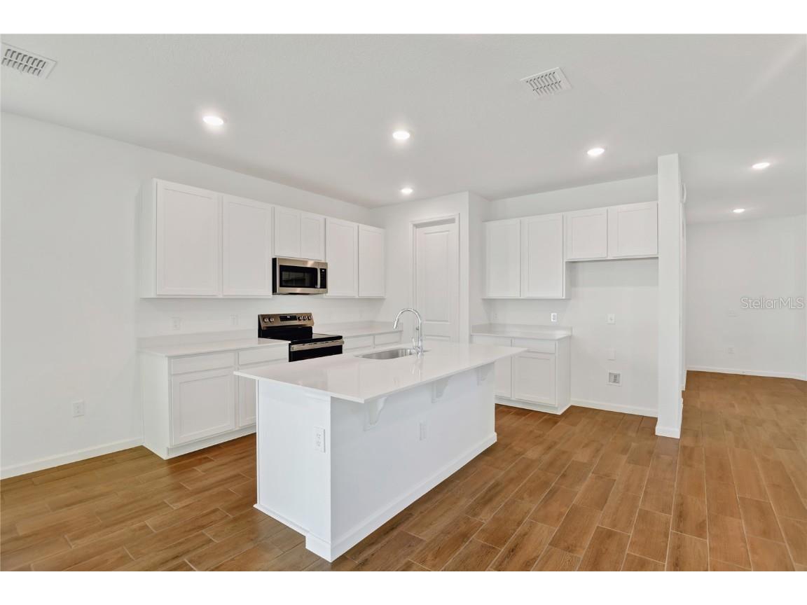 734 Lake Dell Avenue Dundee FL 33838 S5127078 image5