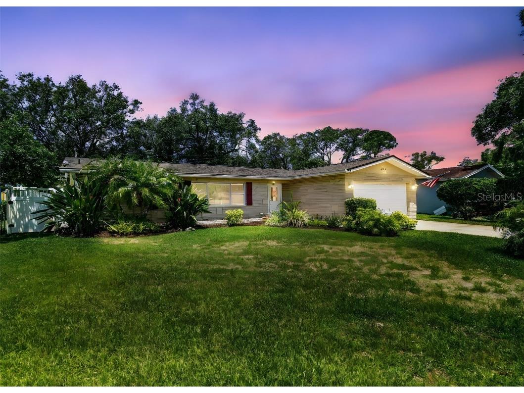 734 Lake Forest Road Clearwater FL 33765 TB8387746 image1