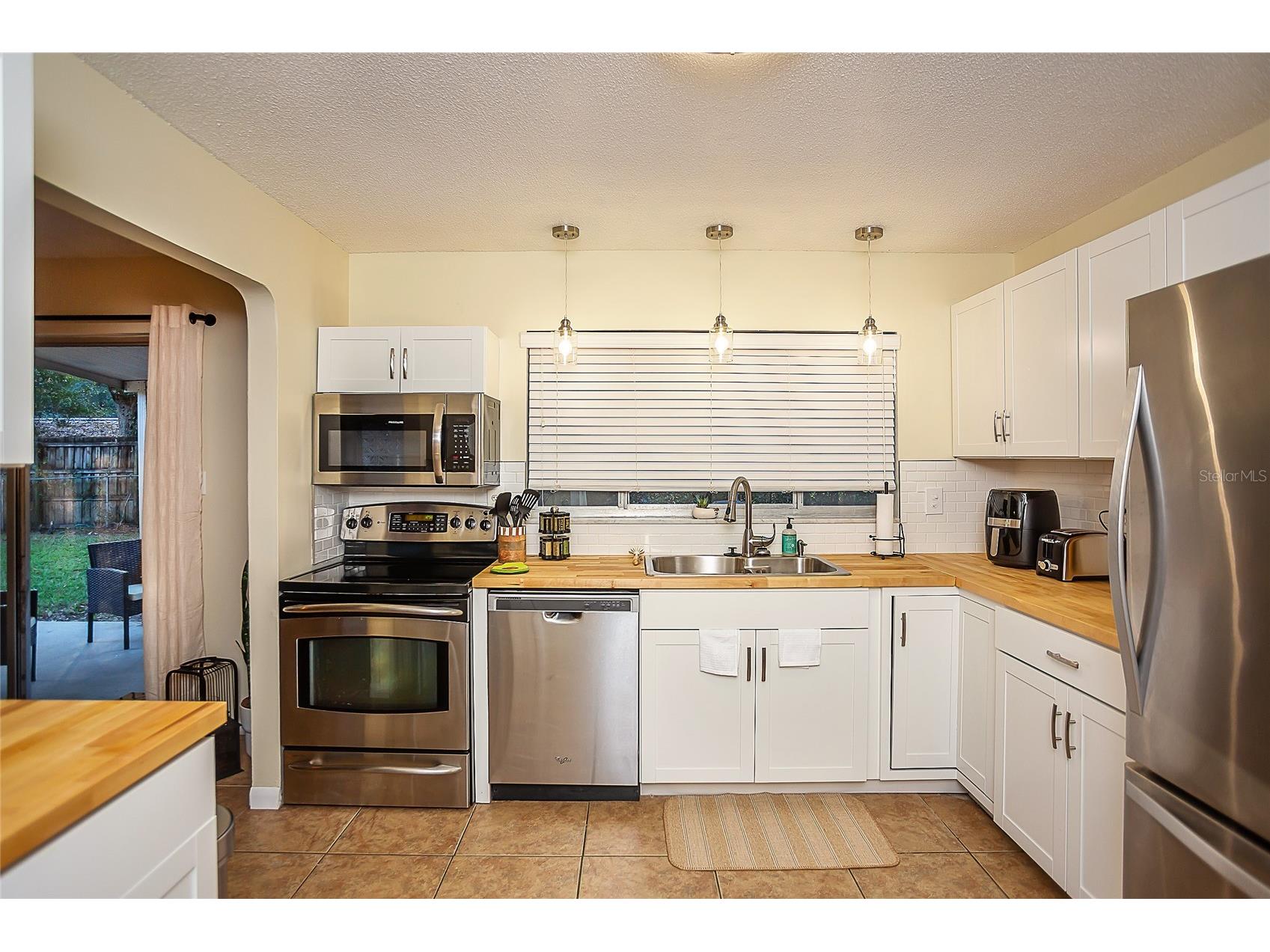 734 NW 38th Street Gainesville FL 32607 GC538978 image10