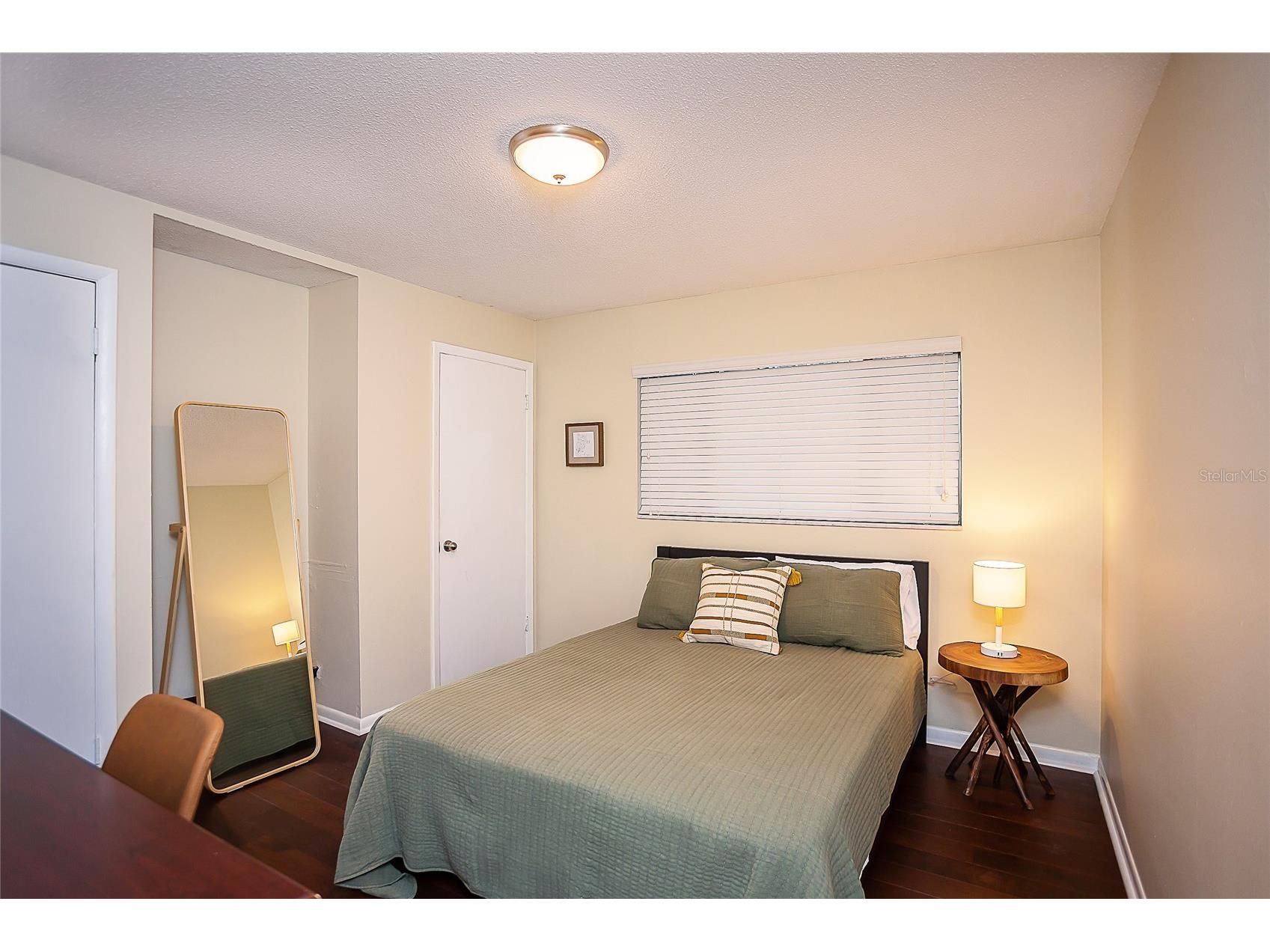 734 NW 38th Street Gainesville FL 32607 GC538978 image17