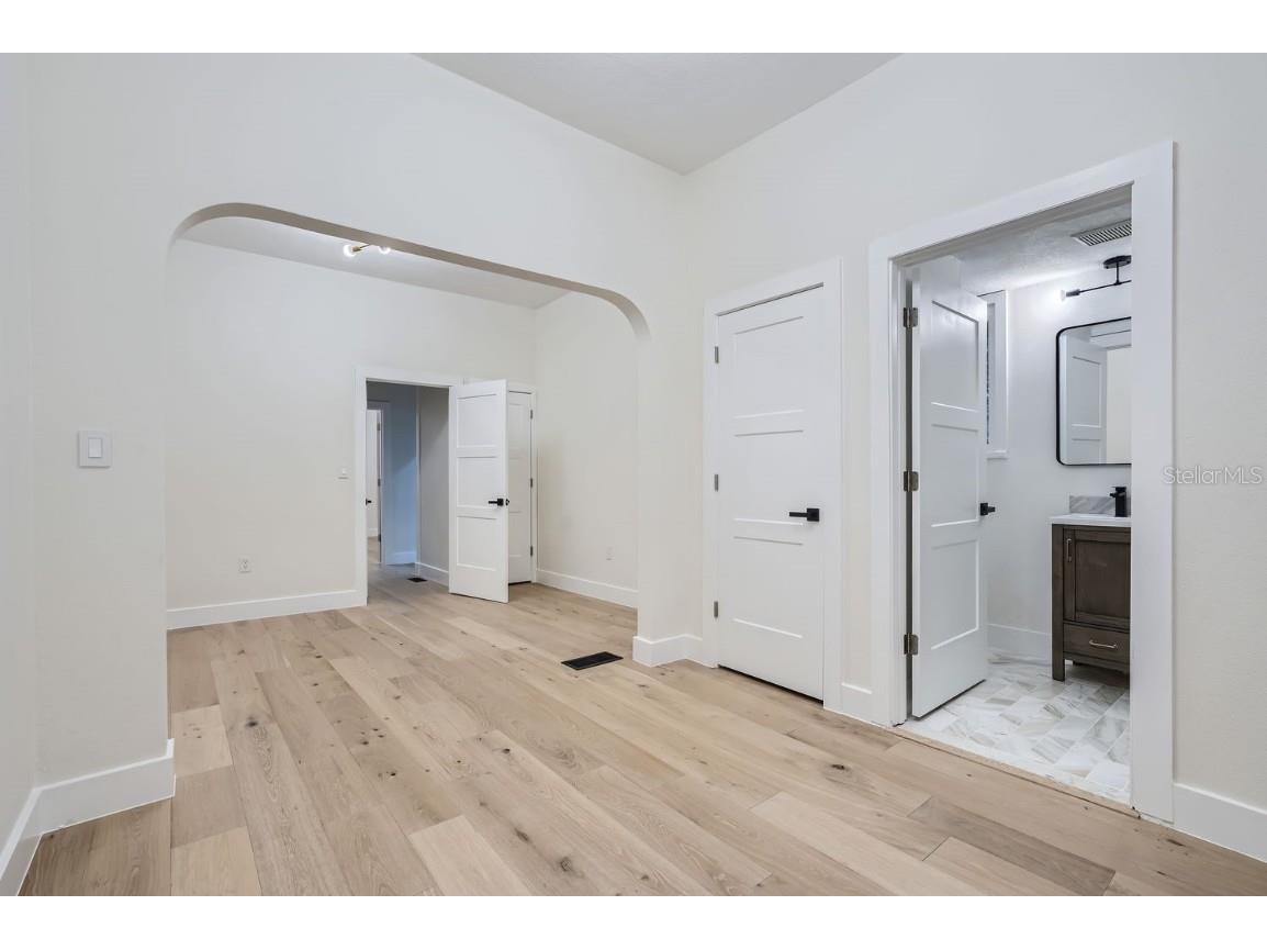 734 S Mills Avenue Orlando FL 32801 O6246342 image15