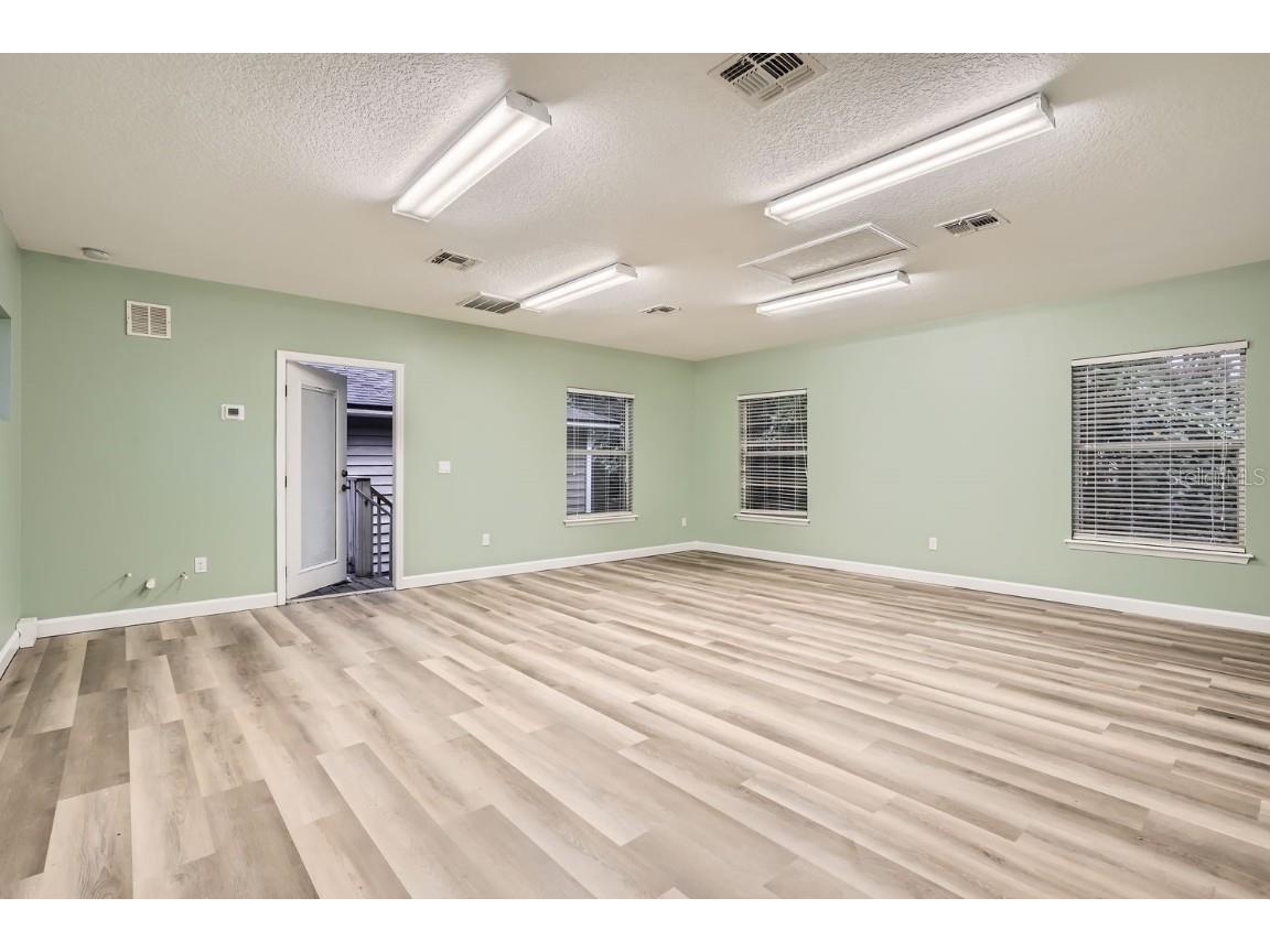 734 S Mills Avenue Orlando FL 32801 O6253101 image32