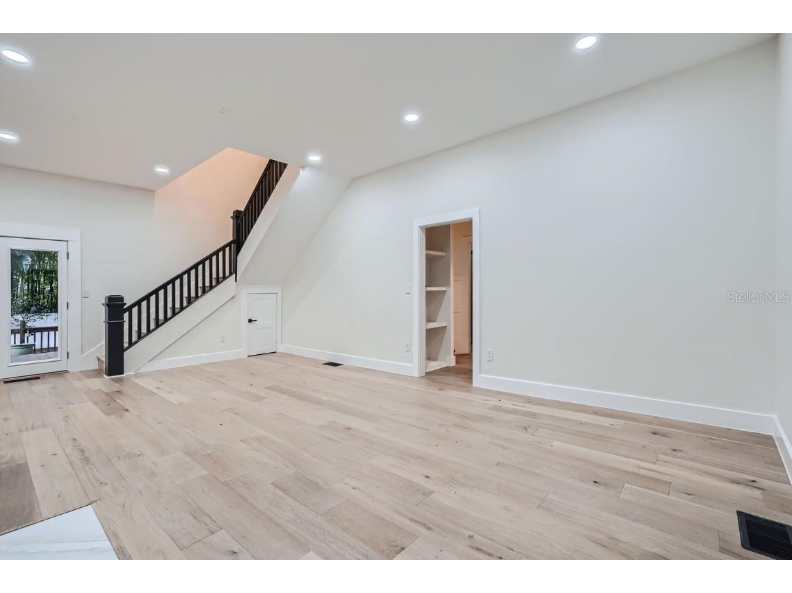 734 S Mills Avenue Orlando FL 32801 O6253101 image8