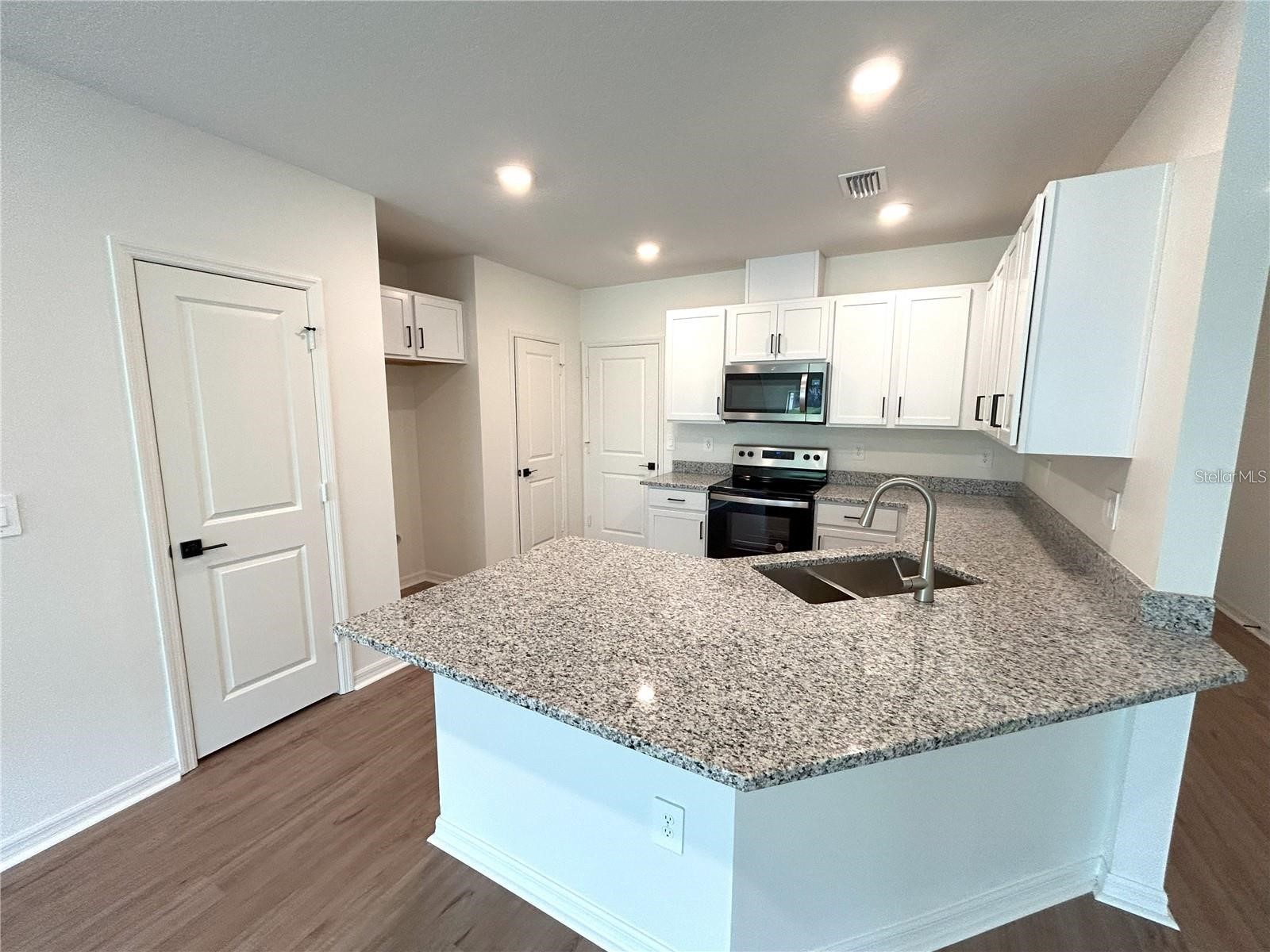 734 Stoney Point Circle Davenport FL 33896 S5145774 image2