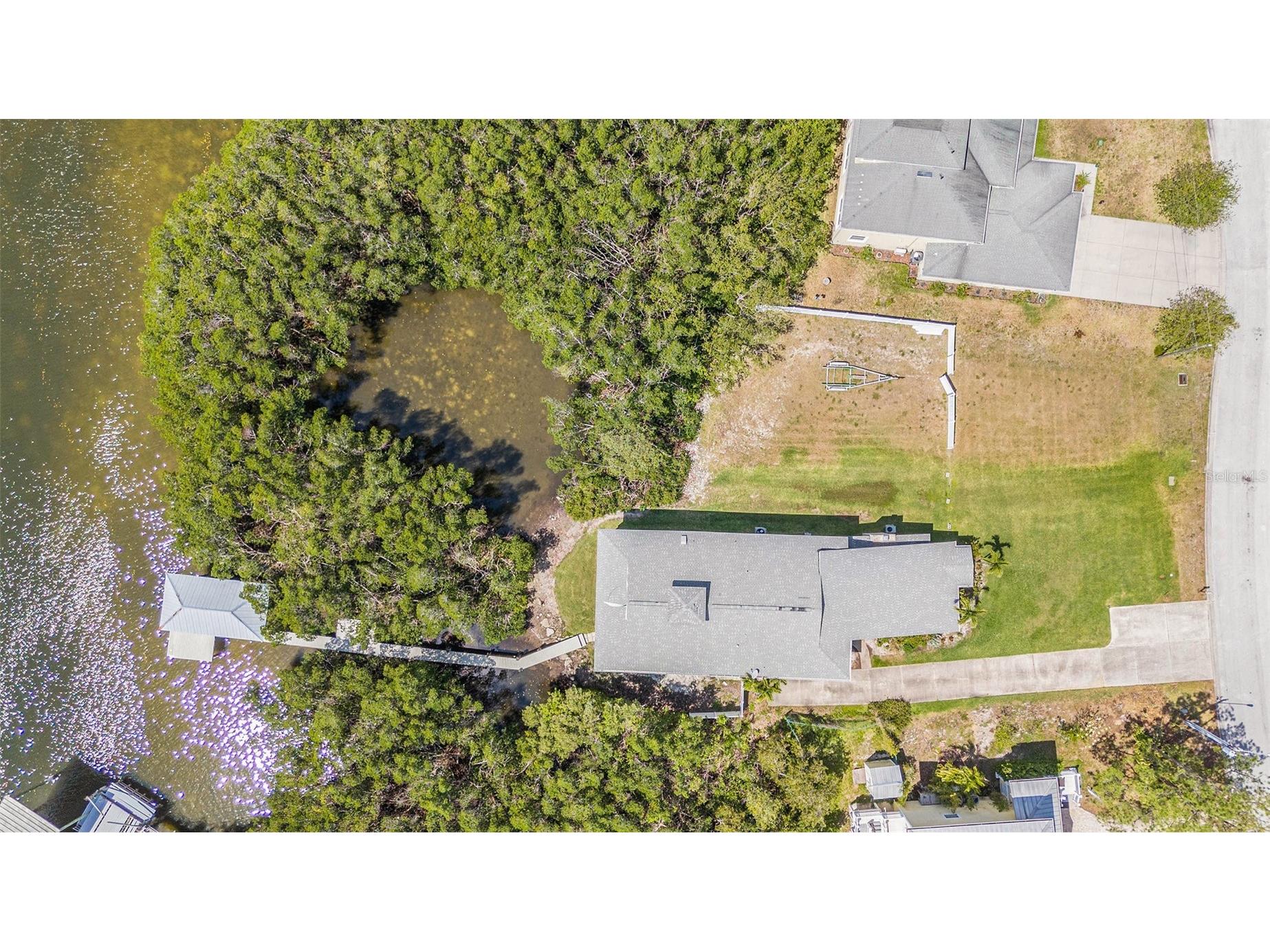 734 Weedon Drive NE Saint Petersburg FL 33702 - RIVIERA BAY TB8472753 image11