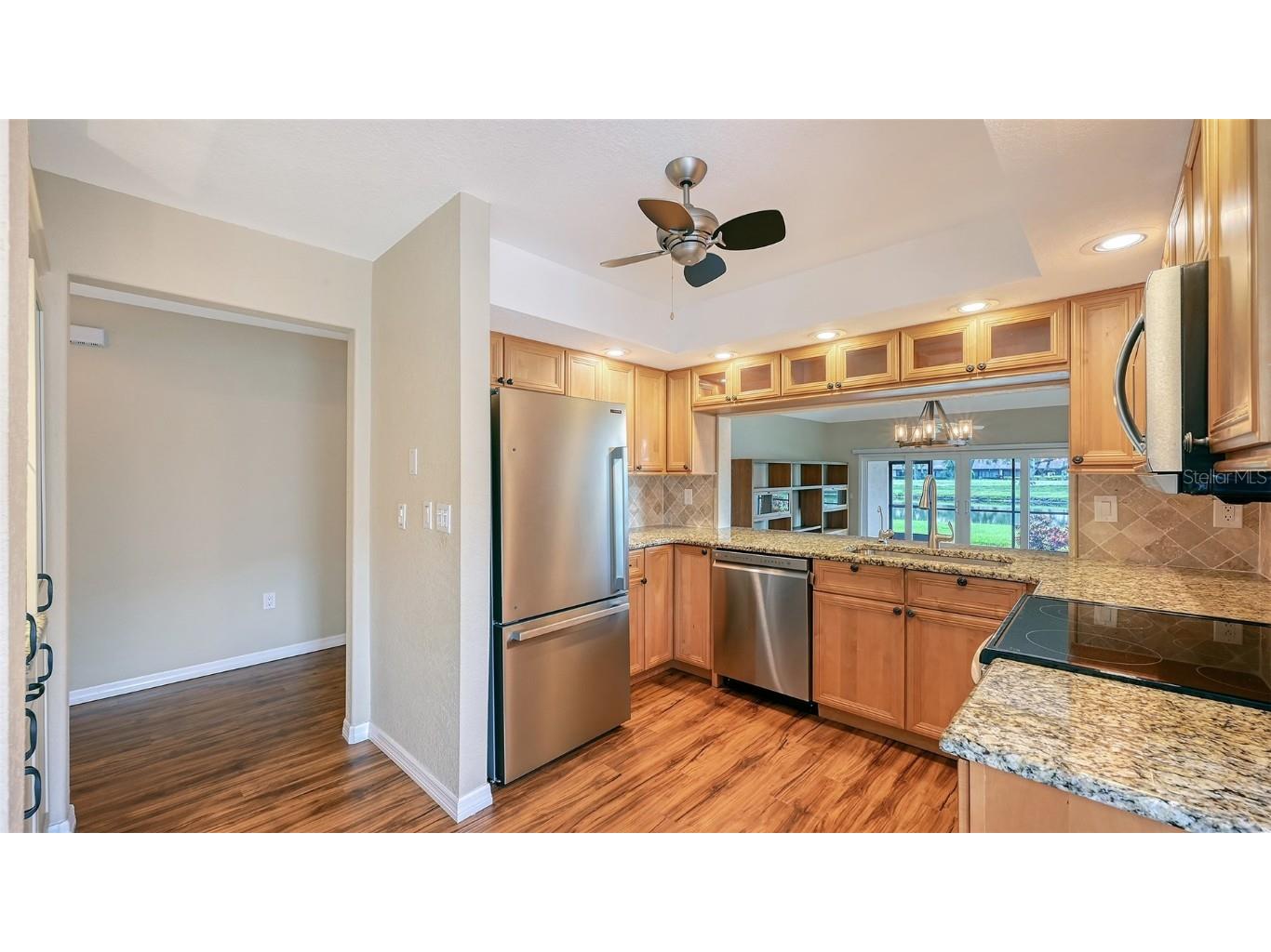 7340 Golf Pointe Circle Sarasota FL 34243 A4664716 image18