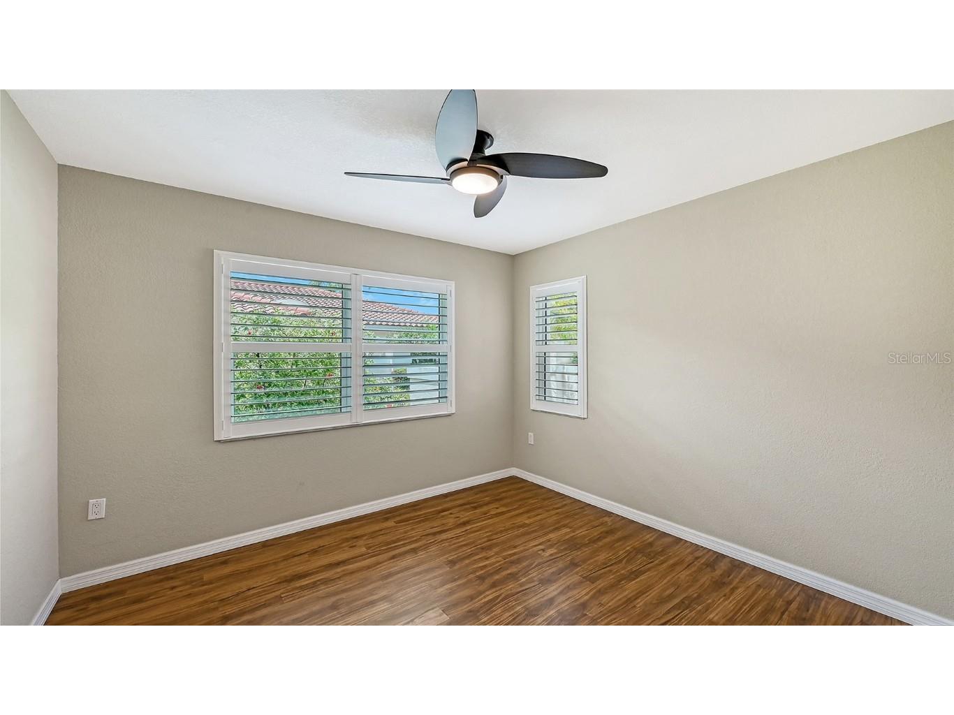 7340 Golf Pointe Circle Sarasota FL 34243 A4664716 image36