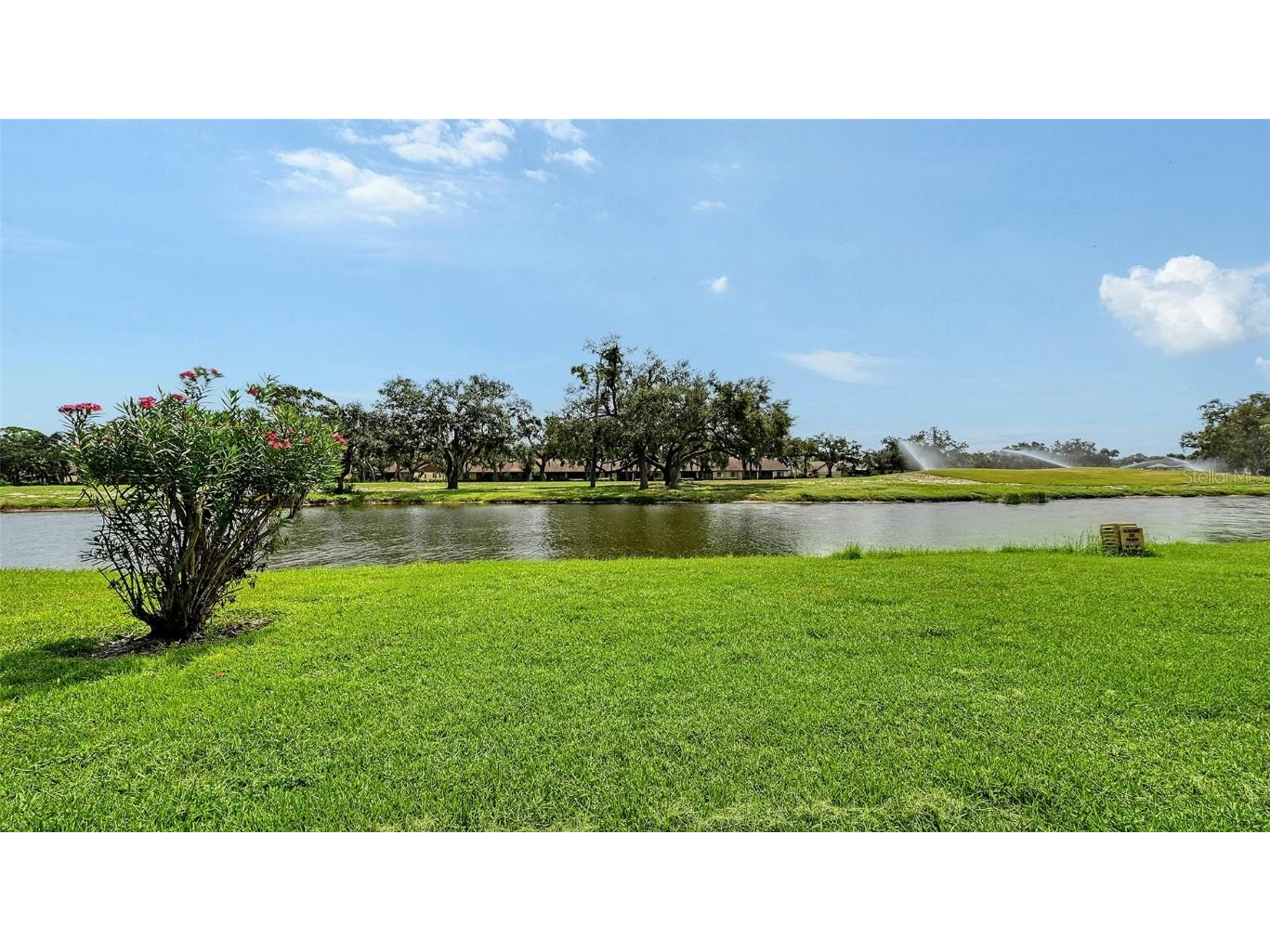 7340 Golf Pointe Circle Sarasota FL 34243 A4664716 image40