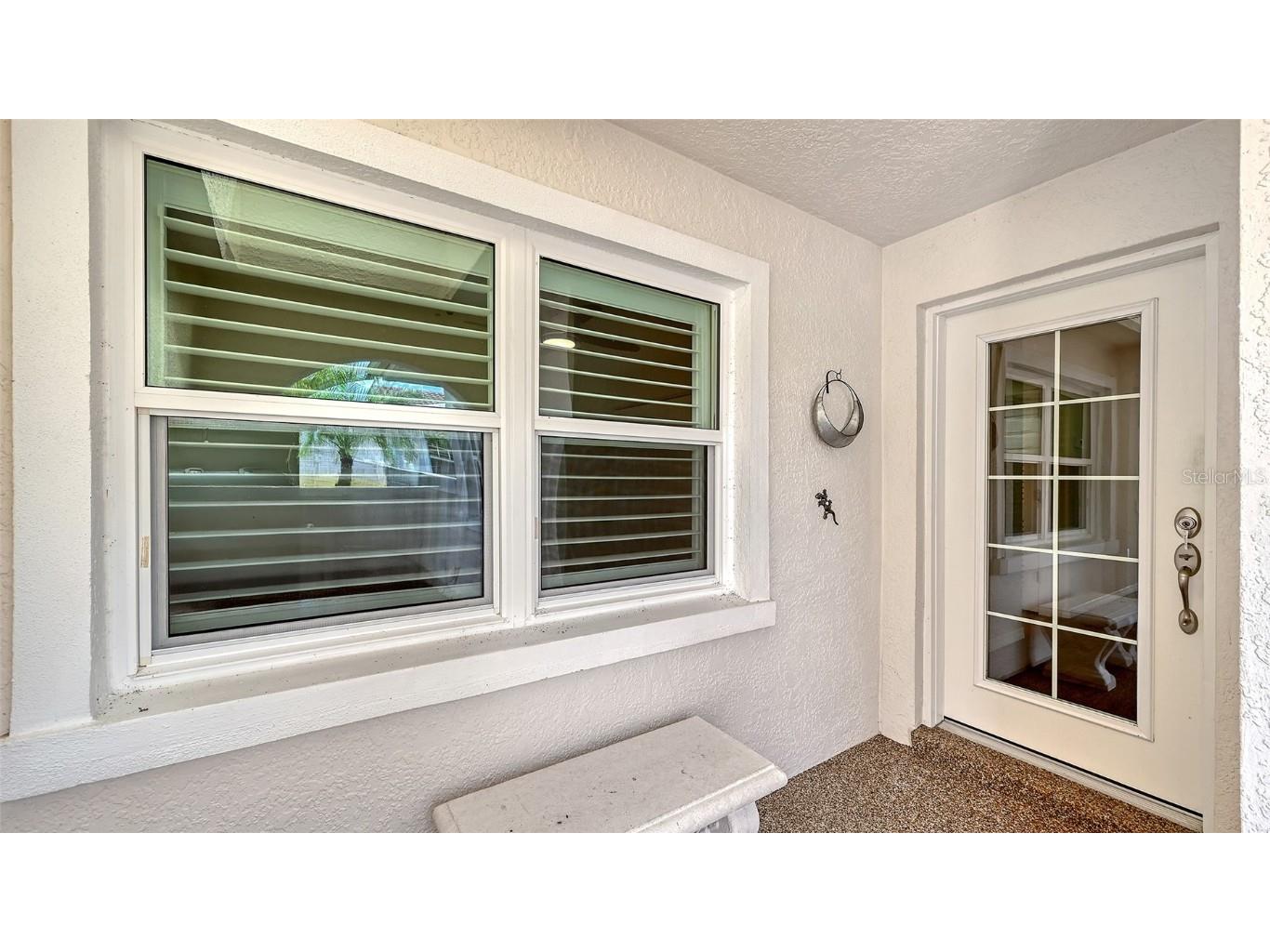 7340 Golf Pointe Circle Sarasota FL 34243 A4664716 image5