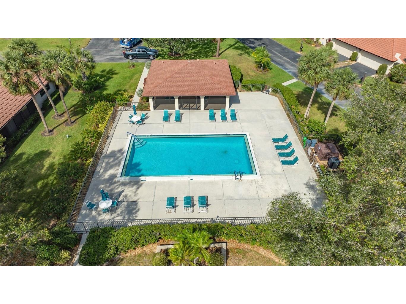 7340 Golf Pointe Circle Sarasota FL 34243 A4664716 image63