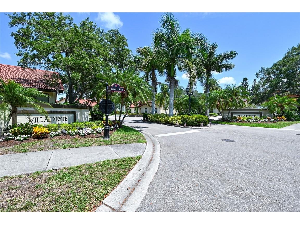 7340 Villa D Este Drive Sarasota FL 34238 A4667704 image42