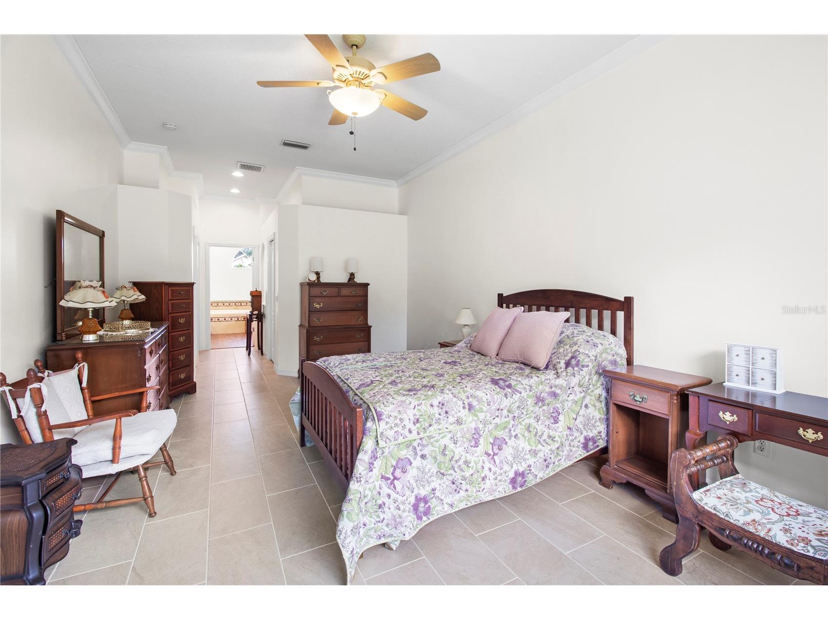 7341 Featherstone Boulevard Sarasota FL 34238 A4692990 image10