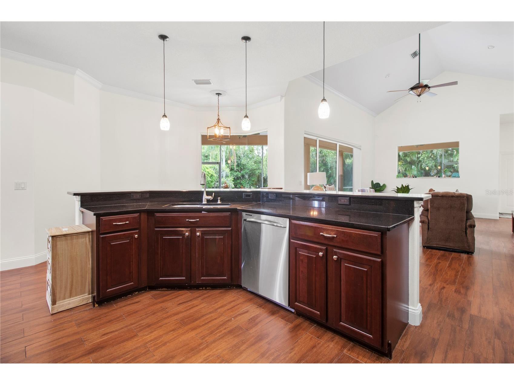 7341 Featherstone Boulevard Sarasota FL 34238 A4692990 image7