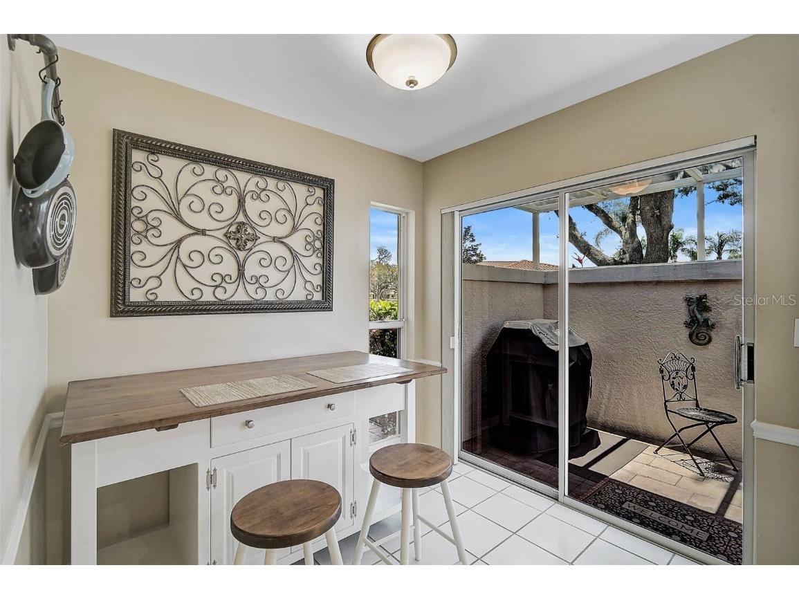 7341 Golf Pointe Circle Sarasota FL 34243 A4660915 image17