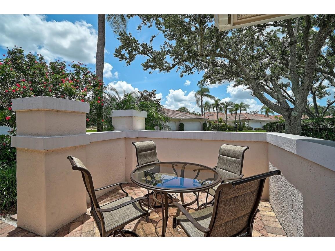 7341 Golf Pointe Circle Sarasota FL 34243 A4660915 image5