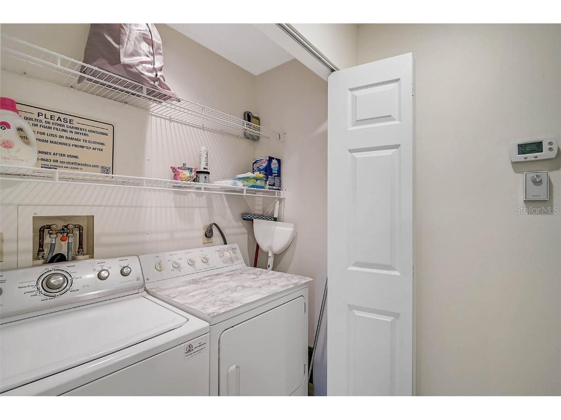 7341 Golf Pointe Circle Sarasota FL 34243 A4671327 image29