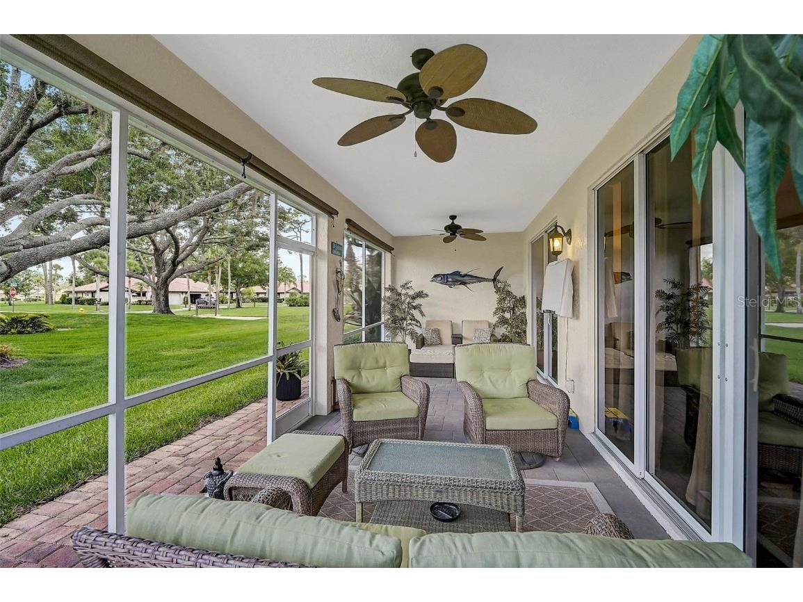 7341 Golf Pointe Circle Sarasota FL 34243 A4671327 image33