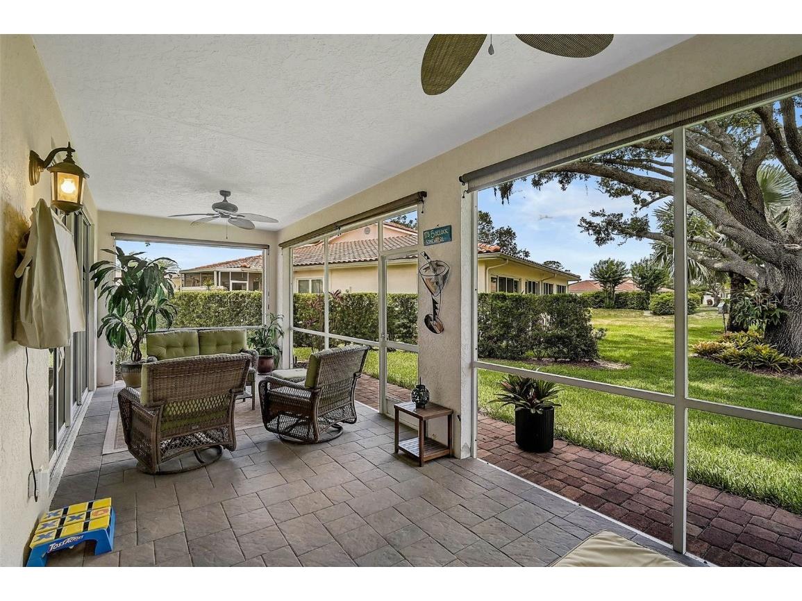 7341 Golf Pointe Circle Sarasota FL 34243 A4671327 image35