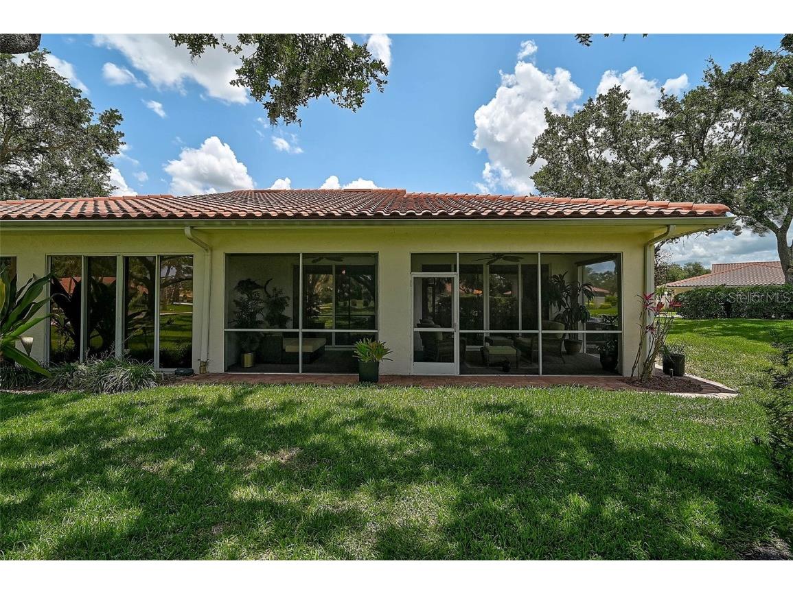 7341 Golf Pointe Circle Sarasota FL 34243 A4671327 image38