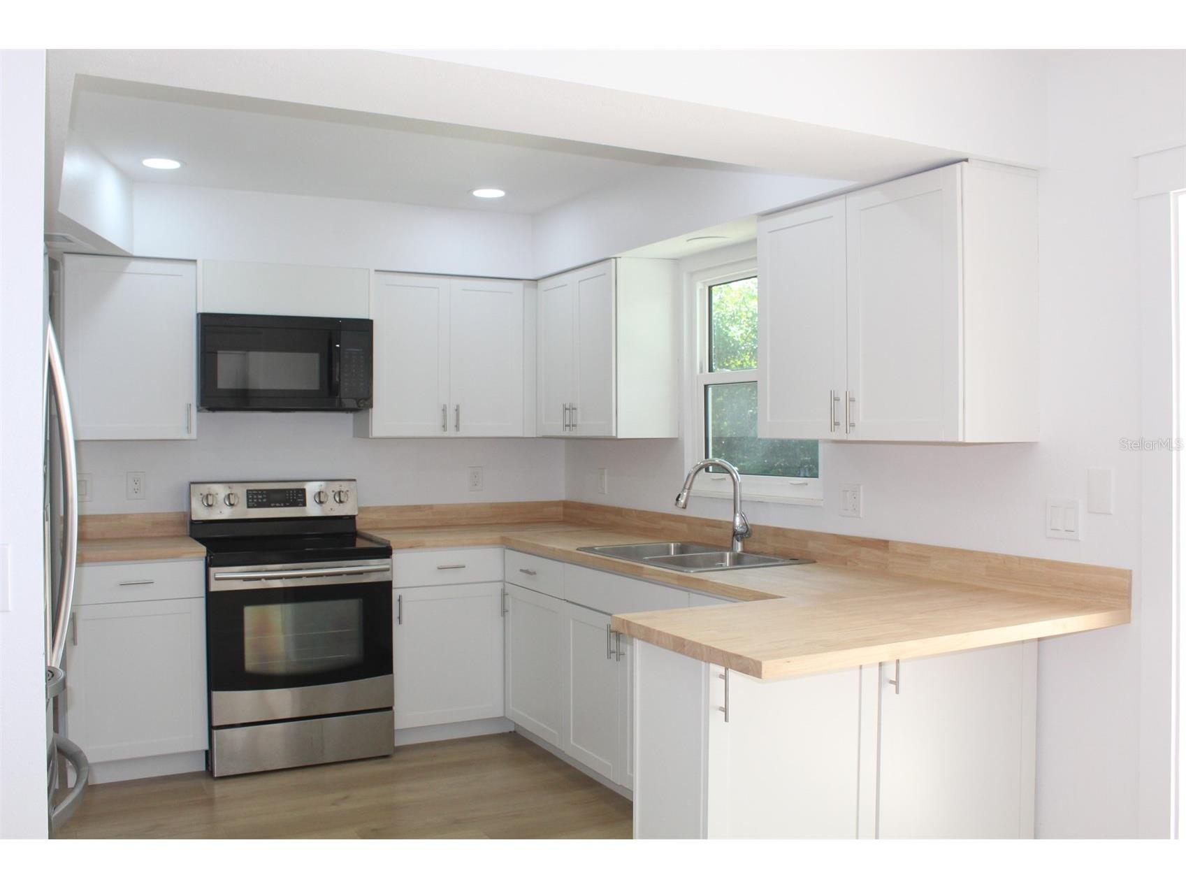 7341 Hart Street Englewood FL 34224 O6322568 image8