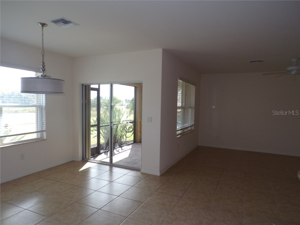 7341 Mikasa Drive Punta Gorda FL 33950 C7519134 image4