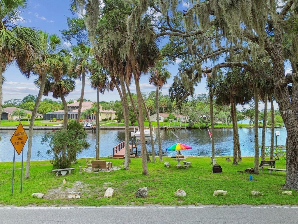 7342 Grand Boulevard New Port Richey FL 34652 W7881303 image1