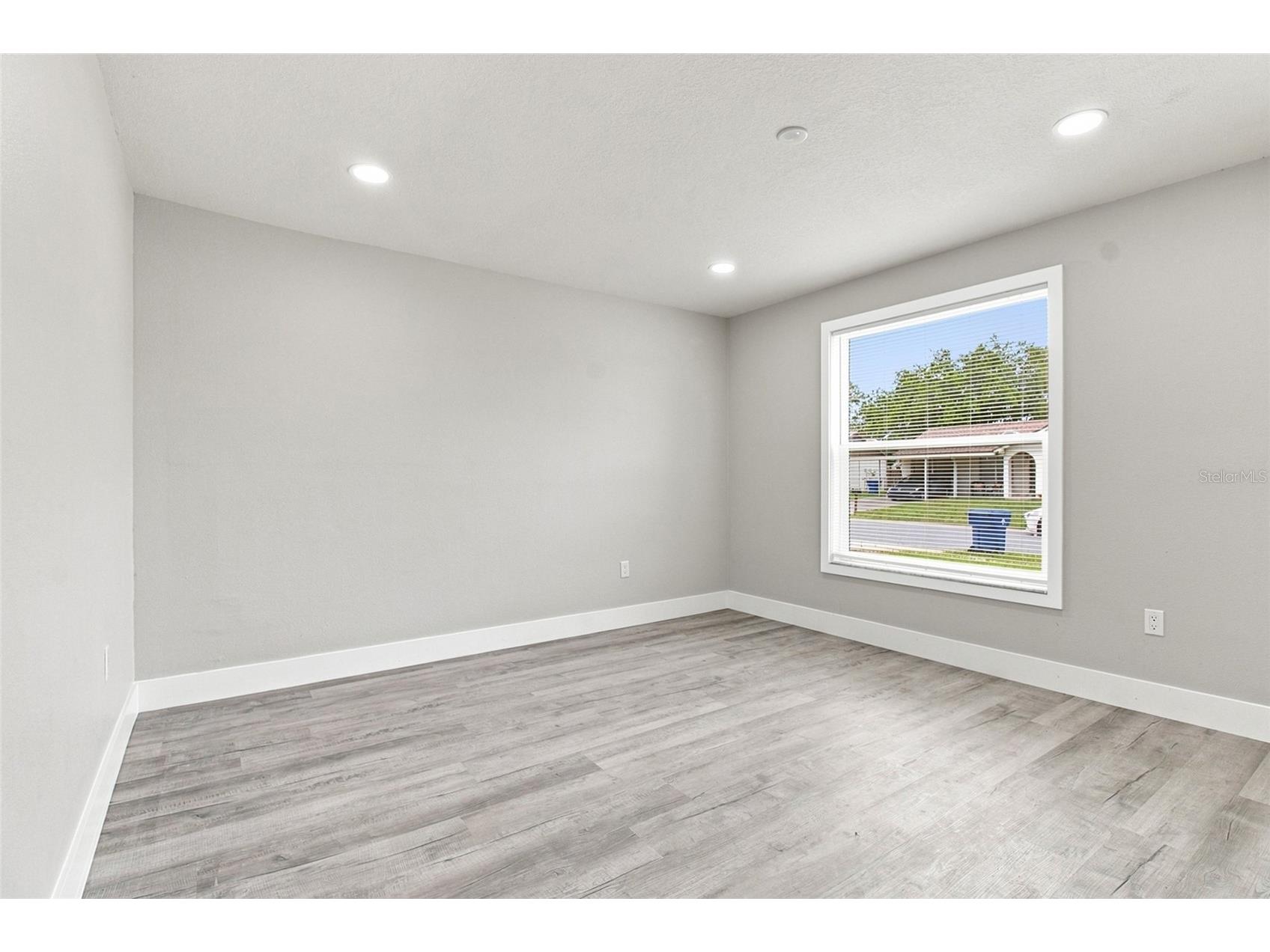 7342 Ivory Terrace New Port Richey FL 34655 TB8531518 image16