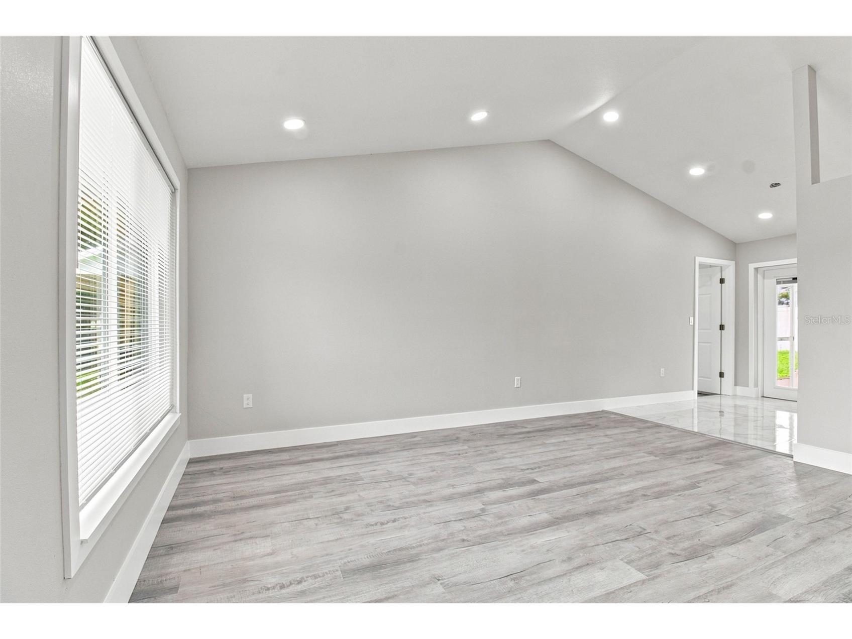 7342 Ivory Terrace New Port Richey FL 34655 TB8531518 image5