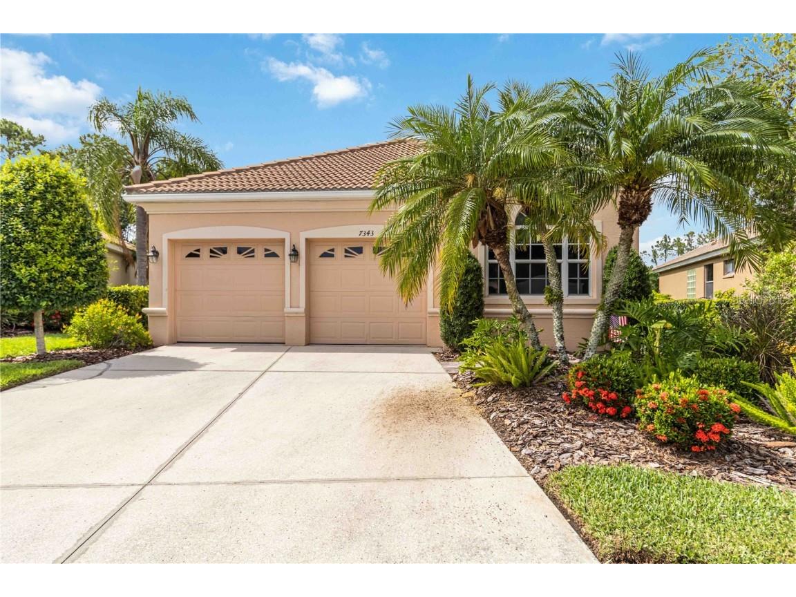 7343 Birds Eye Terrace Bradenton FL 34203 A4655322 image1