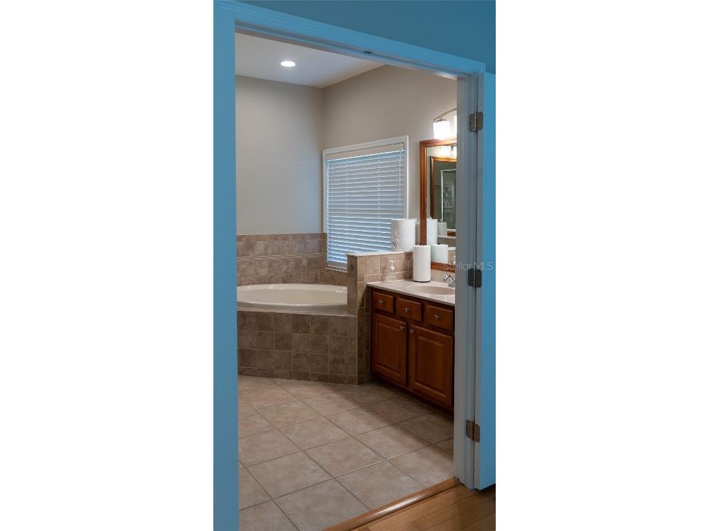 7343 Conch Boulevard Seminole FL 33777 TB8451433 image41