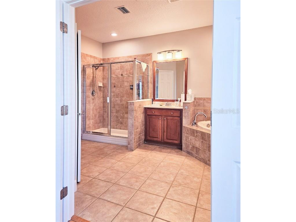 7343 Conch Boulevard Seminole FL 33777 TB8451433 image42