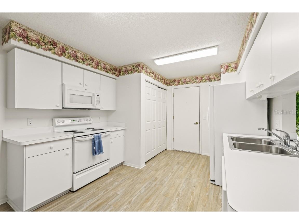 7343 Willow Brook Drive Spring Hill FL 34606 W7879771 image5