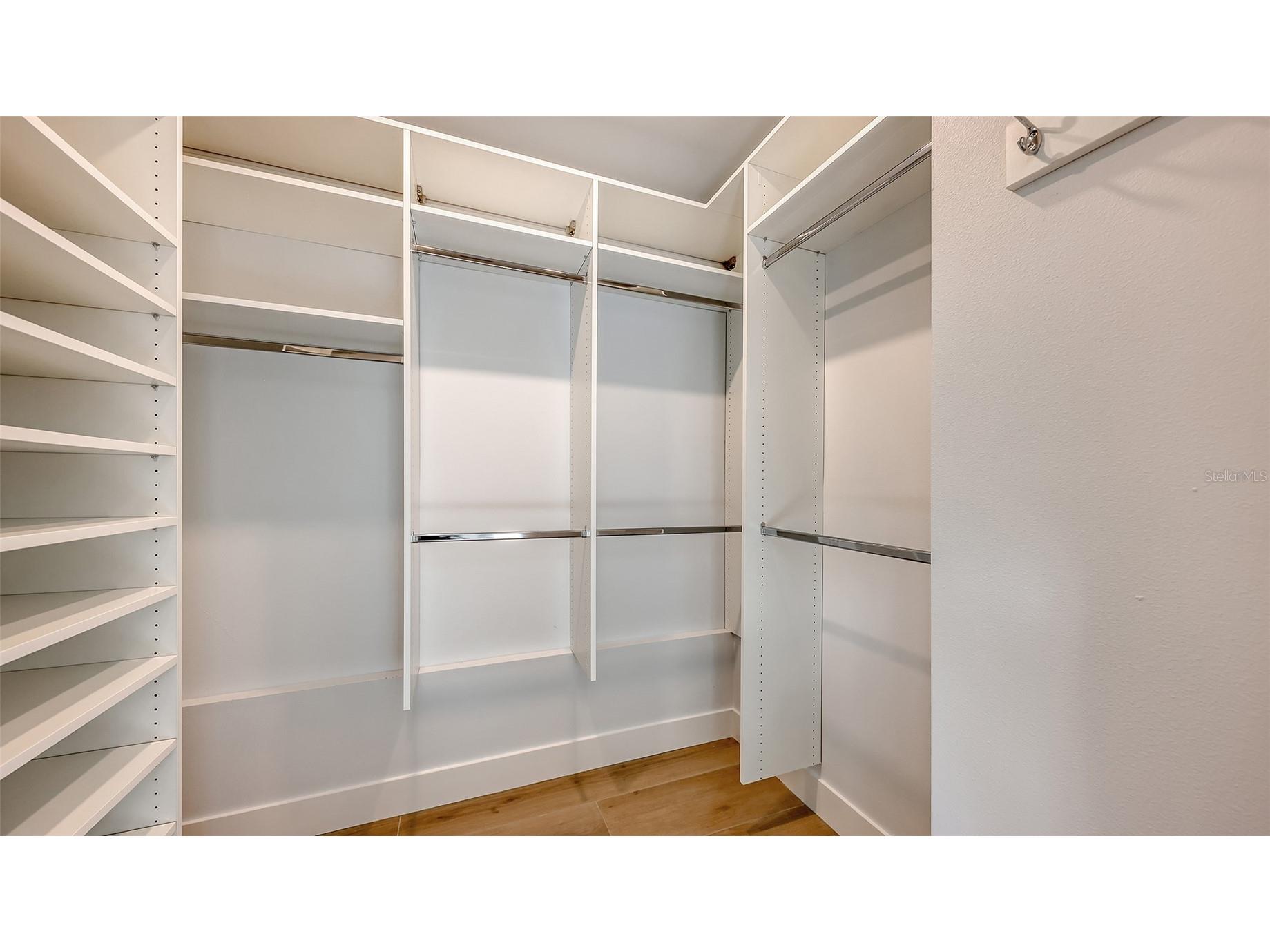7345 Pine Needle Road Sarasota FL 34242 A4690626 image38