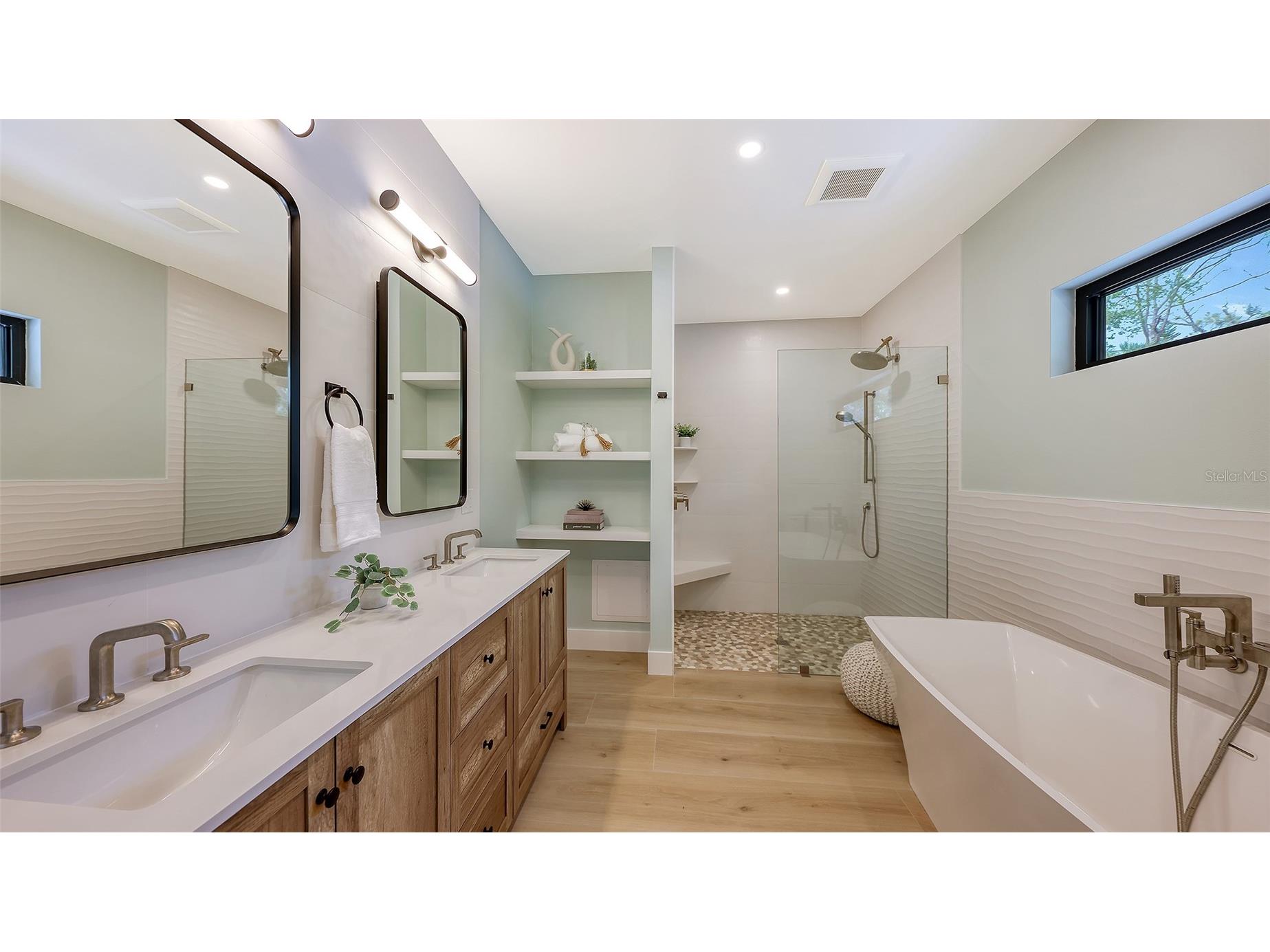 7345 Pine Needle Road Sarasota FL 34242 A4690626 image41