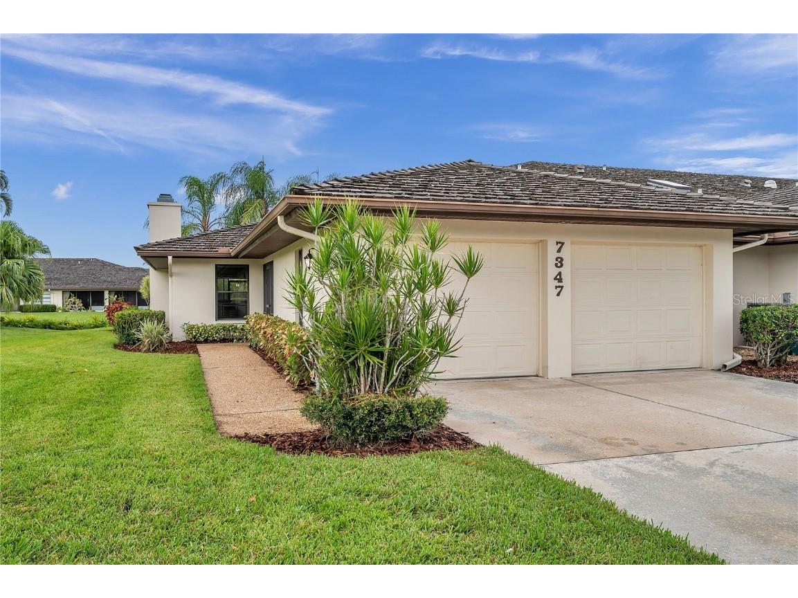 7347 Royal Birkdale Drive 18D, Sarasota, FL, 34238 MLS A4581391