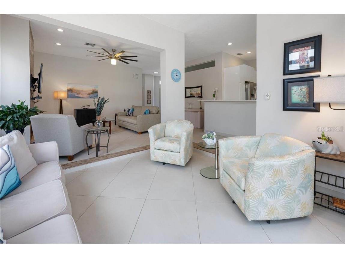 7349 Regina Royale #13 Sarasota FL 34238 A4665401 image13