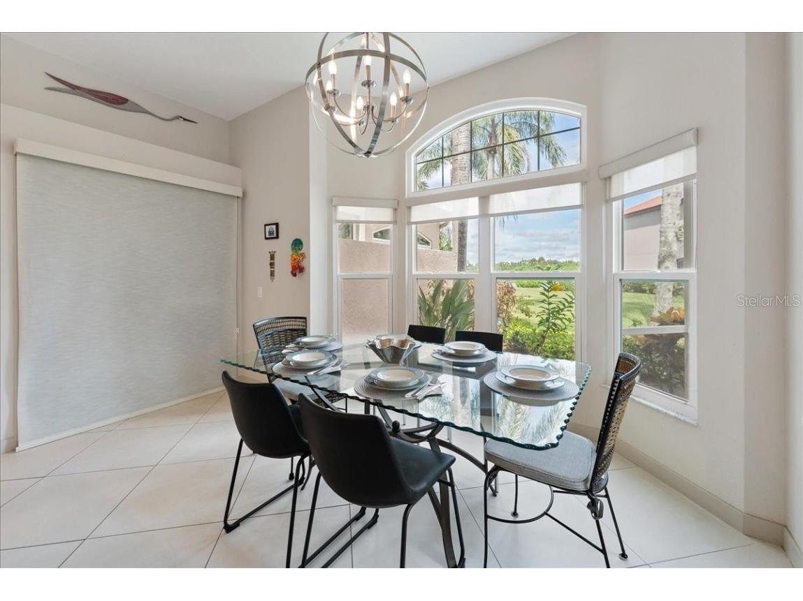 7349 Regina Royale #13 Sarasota FL 34238 A4665401 image20