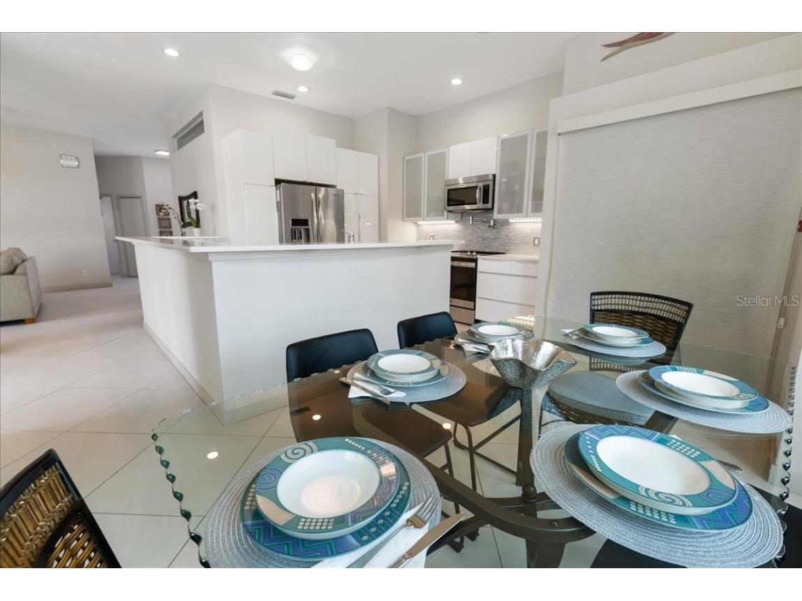 7349 Regina Royale #13 Sarasota FL 34238 A4665401 image23