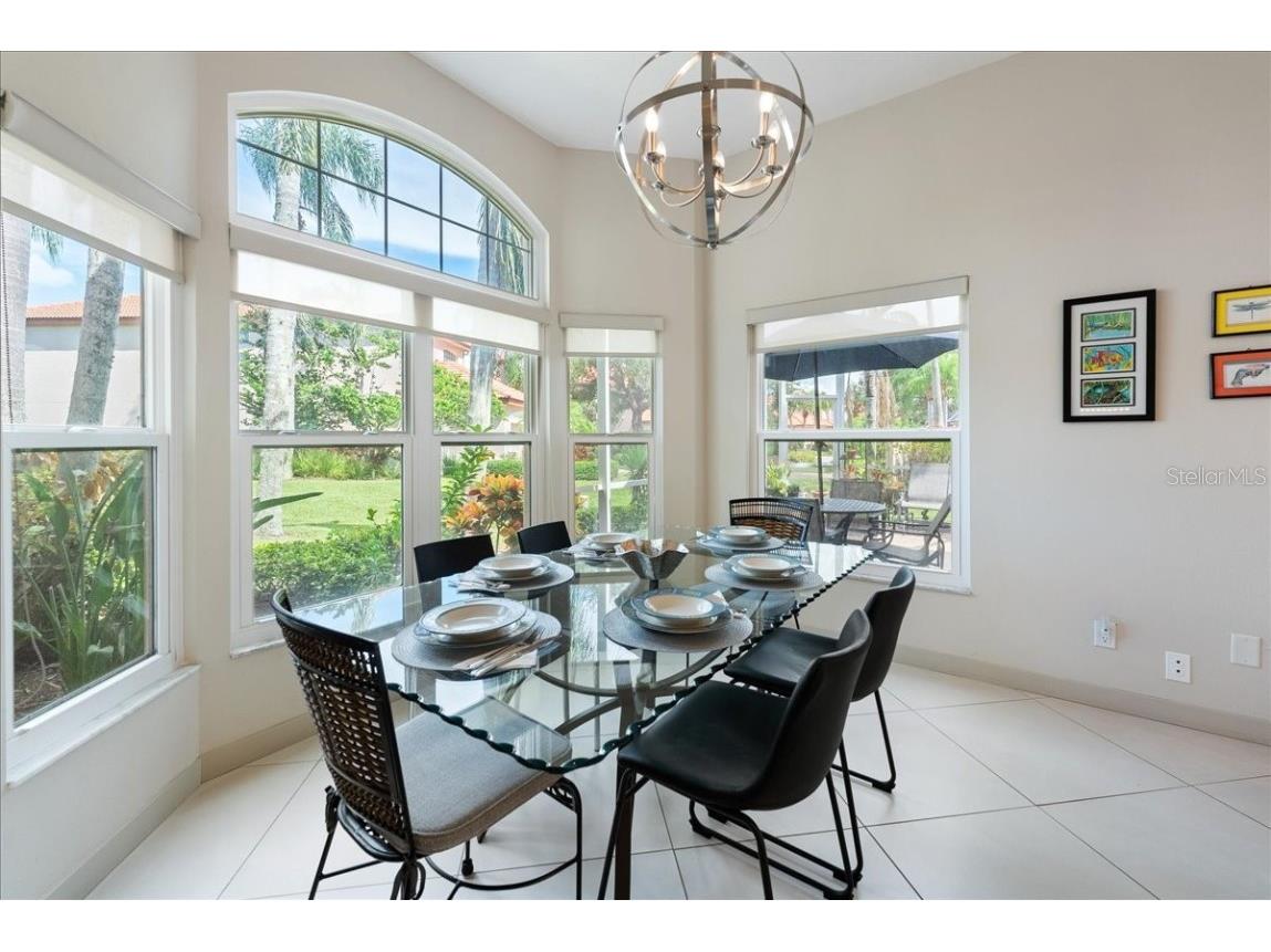 7349 Regina Royale #13 Sarasota FL 34238 A4665401 image24