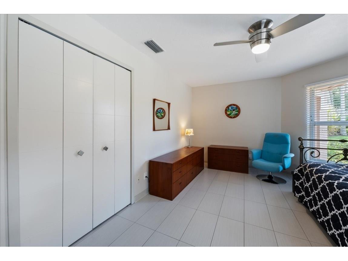 7349 Regina Royale #13 Sarasota FL 34238 A4665401 image38