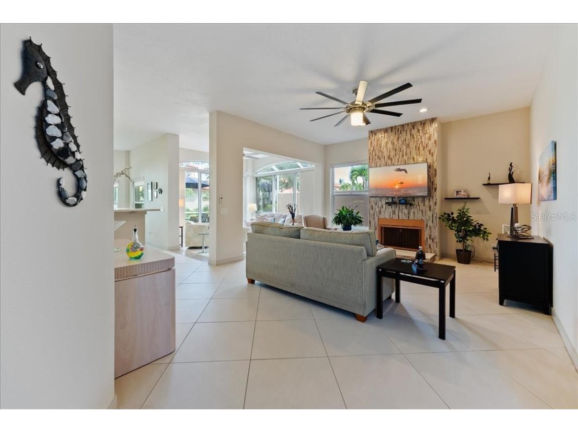 7349 Regina Royale #13 Sarasota FL 34238 A4665401 image7