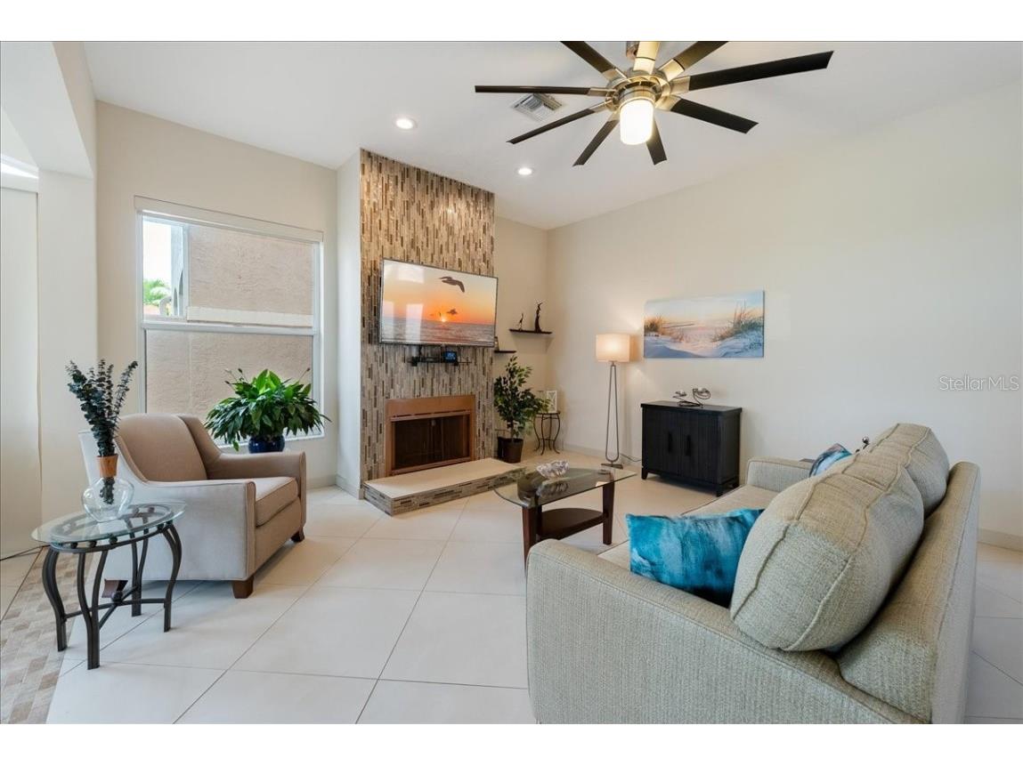 7349 Regina Royale #13 Sarasota FL 34238 A4665401 image9