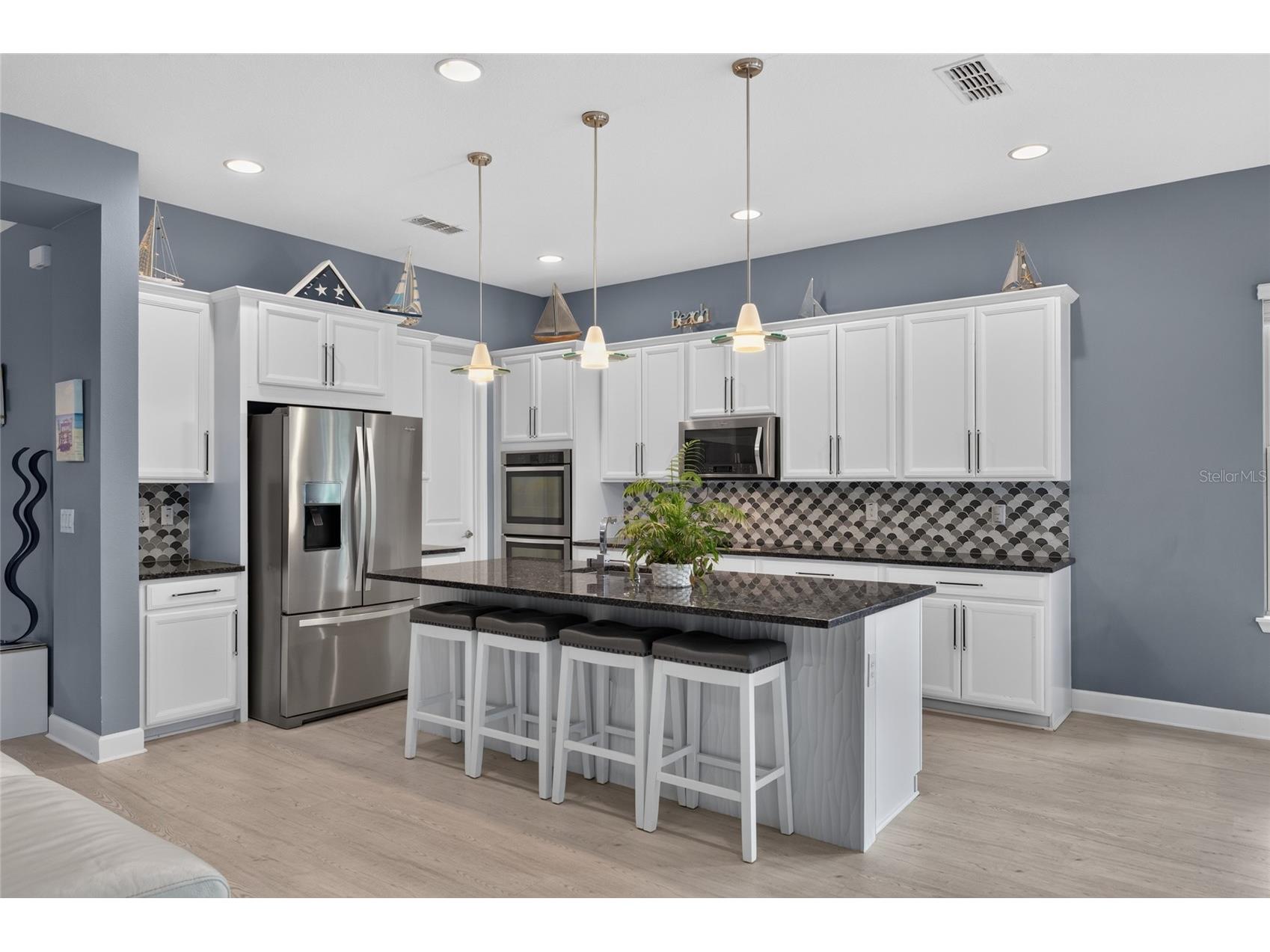 735 116th Court NE Bradenton FL 34212 A4698326 image11