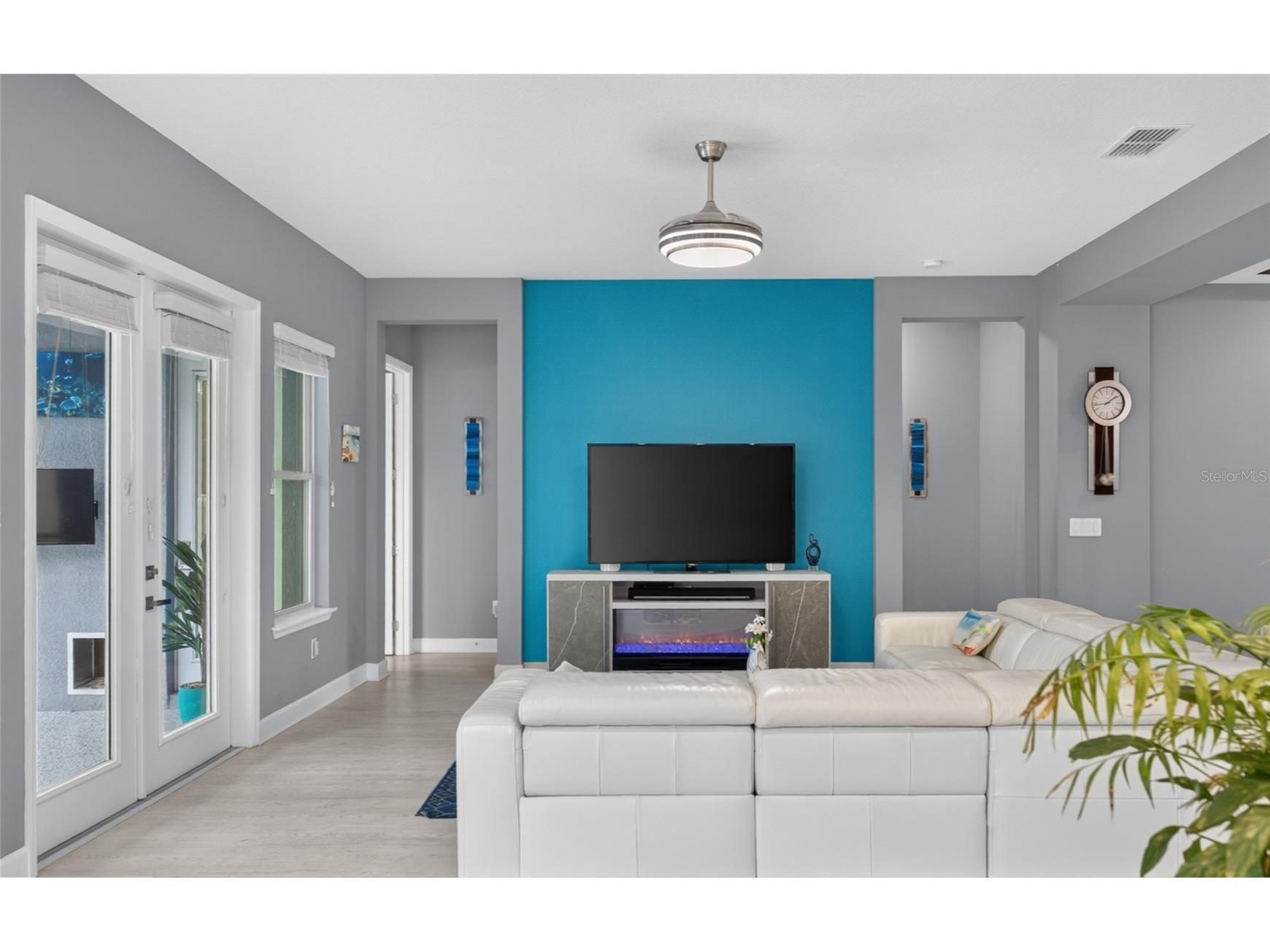 735 116th Court NE Bradenton FL 34212 A4698326 image16